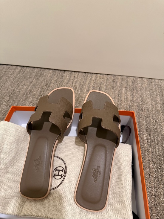 Hermes Shoes - Hermes Etoupe H‑Slide Sandals
